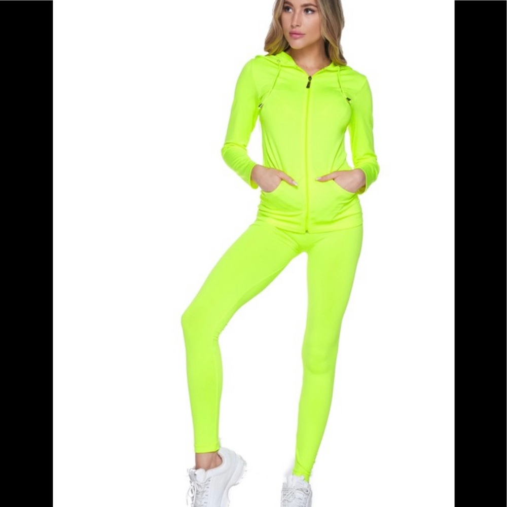 “Takeoff Tracksuit”